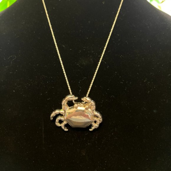 Crab Necklace Made of Sterling Silver - Picture 2 of 2